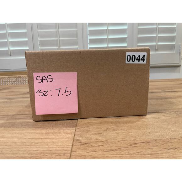 SAS Women's TMV Walking Shoes White Silver Leather Size 7.5 WW Lightly Worn - Picture 14 of 14